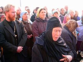 Верующие Сретенского прихода Петрозаводска молятся о вразумлении властей
