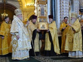 Митрополит Санкт-Петербургский и Ладожский Владимир поздравляет Святейшего Патриарха с днем тезоименитства