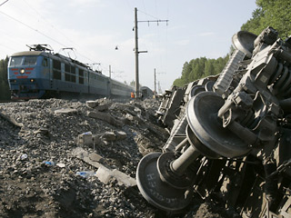 Крушение поезда "Невский экспресс"