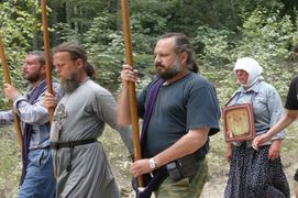 Участники крестного хода Владивосток – Москва