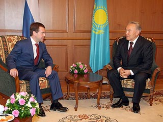 Дмитрий Медведев и Нурсултан Назарбаев