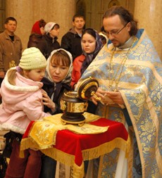 Поклонение мощам святой Анны (Днепропетровск)
