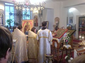 Молебен о Сербии на Леушинском подворье