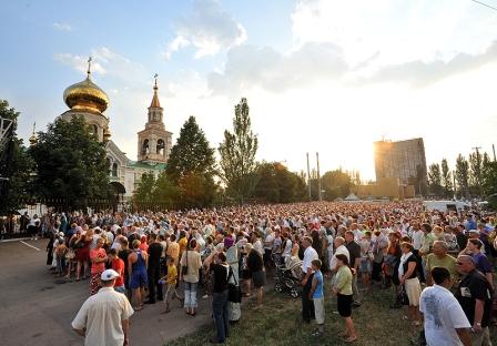 Никольский кафедральный собор Горловки (Украина) (фото: Патриархия.ru)