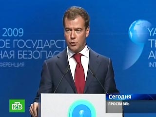 Выступление Дмитрия Медведева в Ярославле (кадр НТВ)