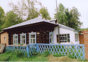 Дом в деревне Заимка, в котором жила настоятельница Свято-Успенского девичьего монастыря игуменья Ангелина (Цепелева)
