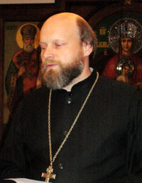 священик Александр Добродеев