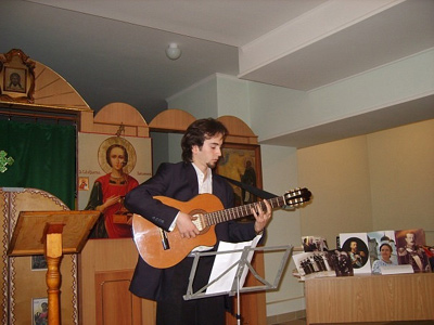 Выступление музыканта и композитора Эмиля Кадырова.