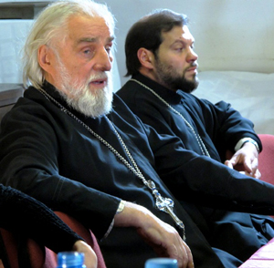 Протоиерей Владислав Свешников и священник Валерий Степанов