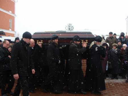 Погребение архимандрита Кирилла (Епифанова)