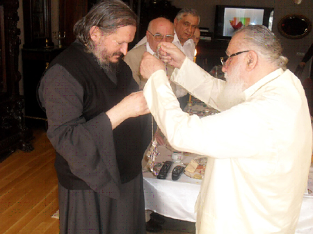 Патриарх Илия II и игумен Кирилл (Сахаров). 2011 г.