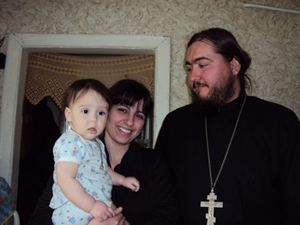 Священник Димитрий Волков с семейством