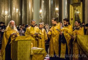 Молебен о даровании христианского супружества в Казанском соборе Санкт-Петербурга