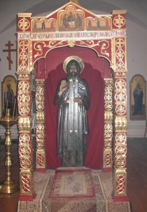 Деревянный резной образ святого благоверного князя Александра Невского