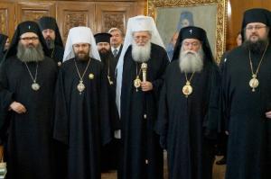 Святейший Патриарх Болгарский Неофит и митрополит Волоколамский Иларион