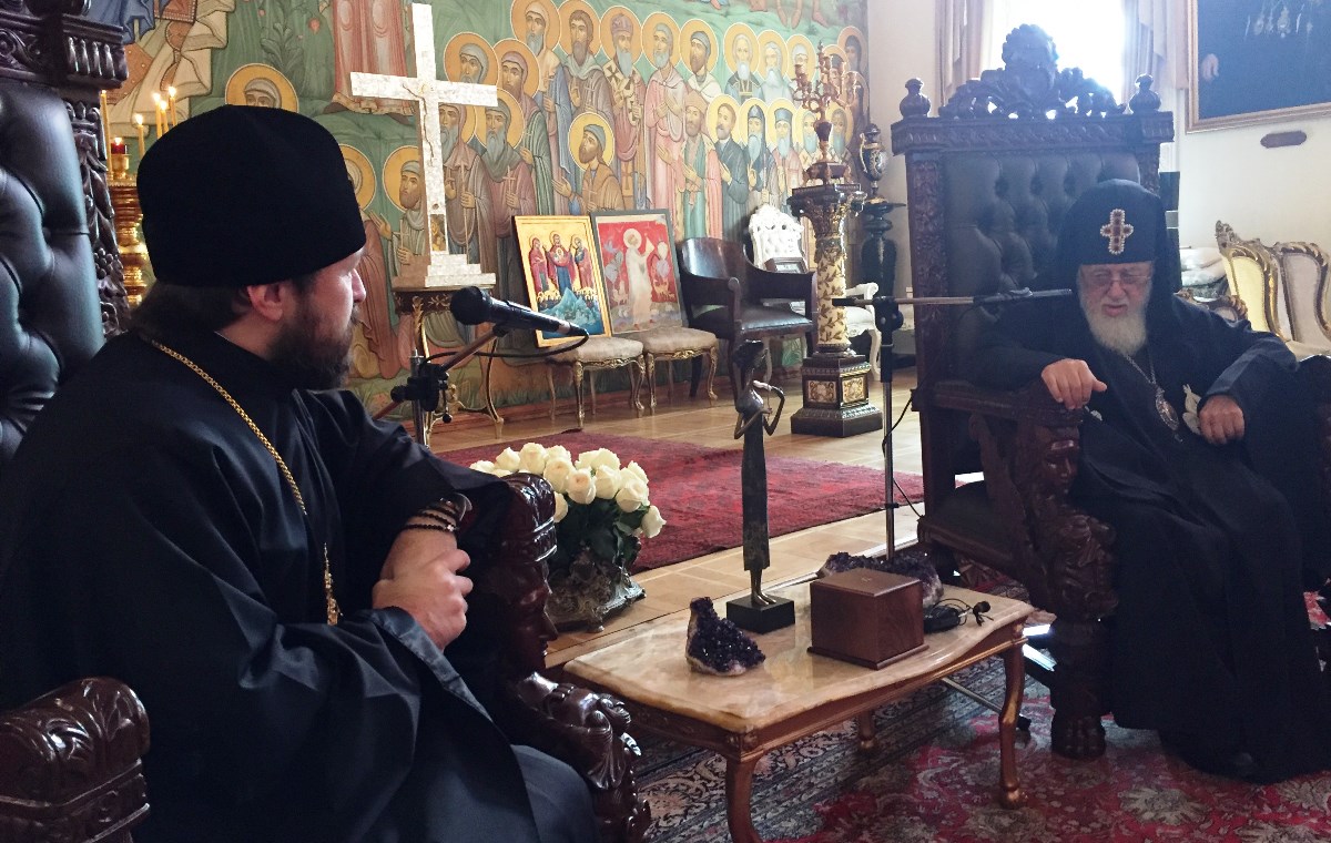 Грузинский Патриарх Илия II принял митрополита Волоколамского Илариона