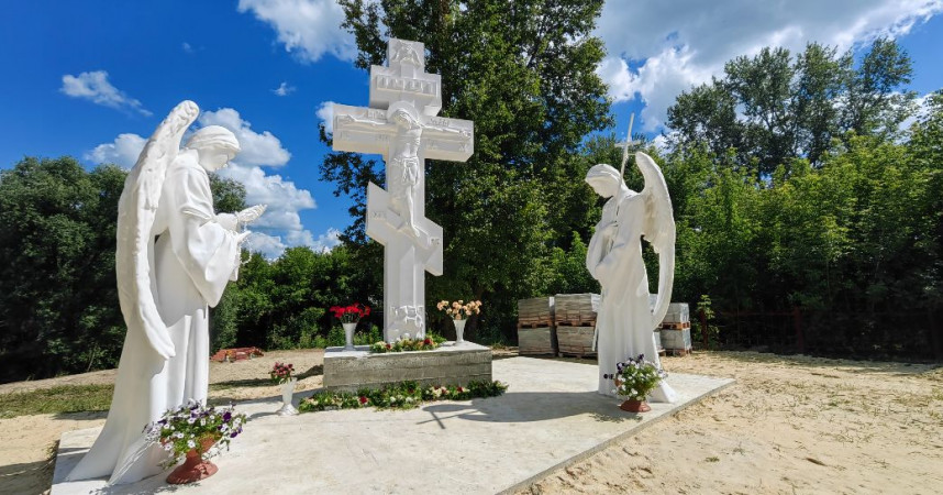 Поклонный крест в Кузнецке