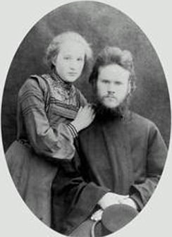 Диакон Пётр Шмарин и его супруга Клавдия Георгиевна. 1904 г.