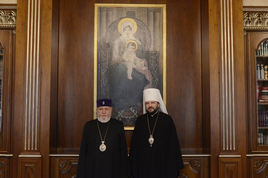 Митрополит Клинский Леонид встретился с Католикосом всех армян Гарегином II