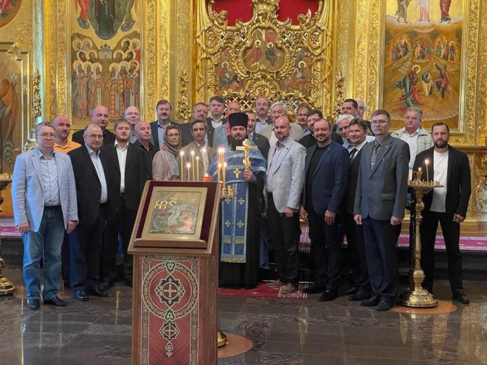 В Москве состоялось организационное совещание нового монархического движения *Наследие Империи*