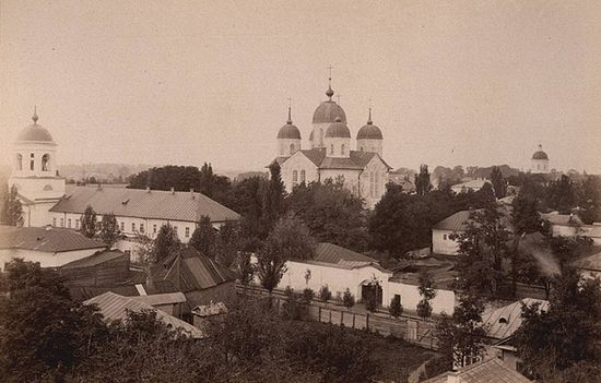Благовещенский монастырь, основанный митр. Стефаном (Яворским). Нежин. Фото ХХ века