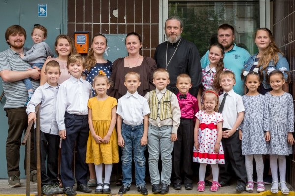 Спесивцевы: Шестнадцать детей, трое внуков и счастье в трёхкомнатной квартире