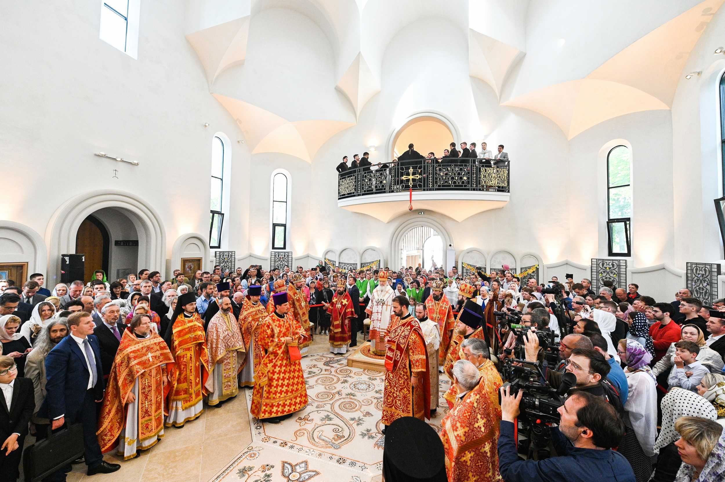 Предстоятель Русской Православной Церкви совершил великое освящение страсбургского храма Всех святых