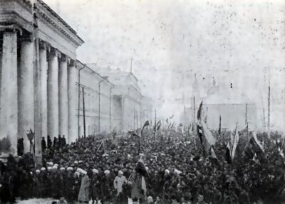 Мусульмане на патриотической манифестации в Казани 22 октября 1905 г.