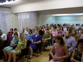 Акция "Женщины против абортов" в Центральной районной больнице Борисоглебска