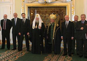 Святейший Патриарх Алексий и члены Попечительского совета Национального Военного Фонда