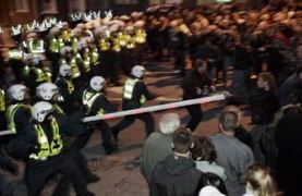Беспорядки в Таллине (фото AFP)