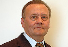 Председатель КС Украины Иван Домбровский