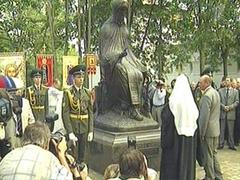 Святейший Патриарх Московский и всея Руси Алексий II освящает памятник преподобному Савве Сторожевскому
