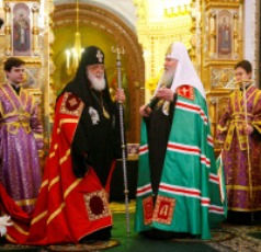 Патриарх-Католикос Грузии Илия II и Святейший Патриарх Московский и всея Руси Алексий II