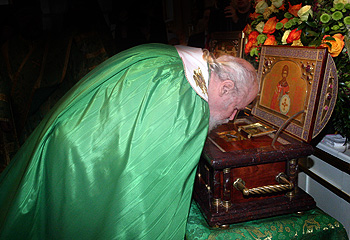 Святейший Патриарх Московский Алексий II в Свято-Даниловом монастыре