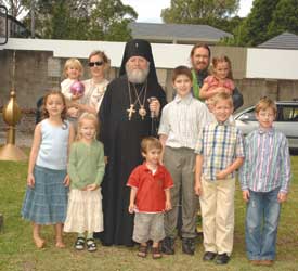 Владыка Иларион и семья священника