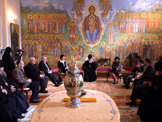 Встреча оппозиции и власти при посредничестве Патриарха Илии II