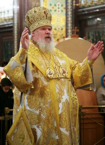 Святейший Патриарх Алексий II во время Божественой литургии (фото Патриархии.ru)