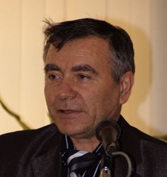 Валерий Максимович Романюк
