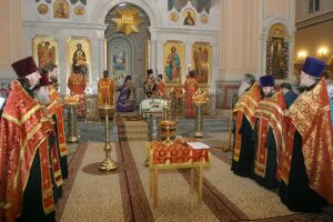 Богослужение в Иоанно-Предтеченском монастыре 11.09.08 (фото Светланы Ясенской)