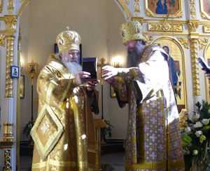 Праздничное богослужение в честь 70-летия архиепископа Вениамина