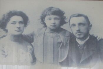 Семейное фото Шмелевых