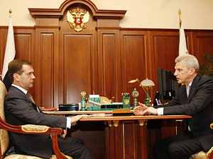 Дмитрий Медведев и Андрей Фурсенко. Фото с сайта Rossia.Su.