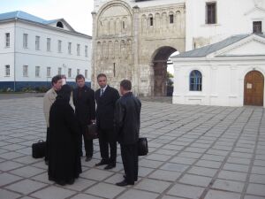 Православные правозащитники в Боголюбовском монастыре (25.09.09)