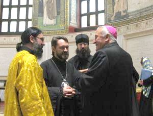 Митрополит Иларион и католический архиепископ-митрополит Равенны Джузеппе Верукки