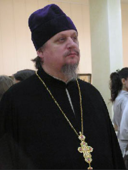 Священник Олег Кобец