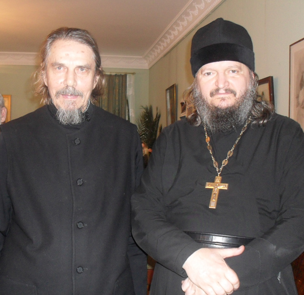 Протоиерей Александр Шаргунов и игумен Кирилл (Сахаров). Декабрь 2010