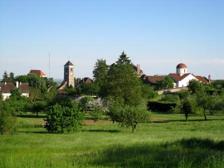 Покровский монастырь в Бюсси-ан-От в Бургундии