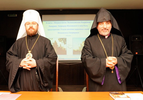 Митрополит Иларион встретился с представителями армянской общины в Москве