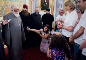 Патриарх-Католикос Илия II встретился с журналистами